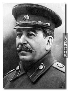 看來以後我們還是要多小心長得這麼秀氣的人...