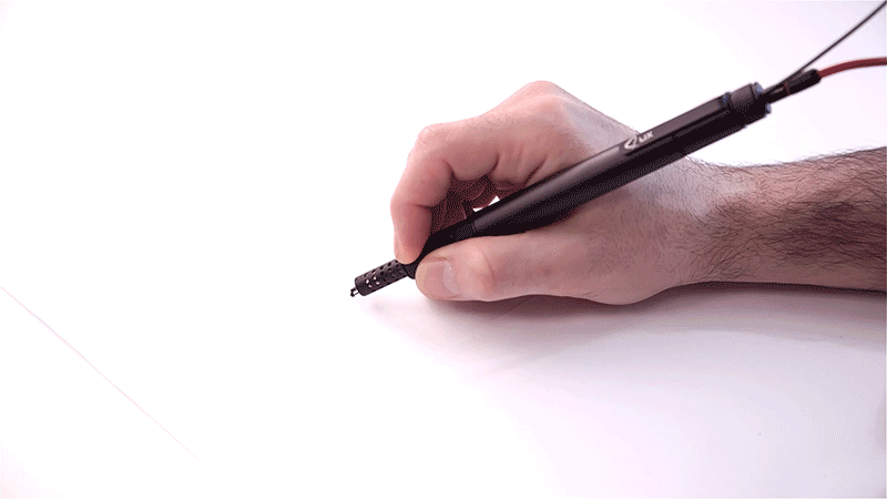 LIX的筆跟3D影印機很像，但是你不是在印東西，而是在"畫"東西。
