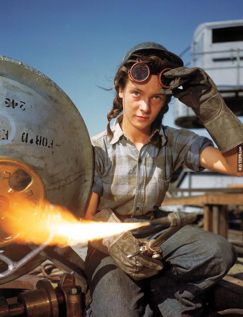 女焊工Winnie。(1943年)