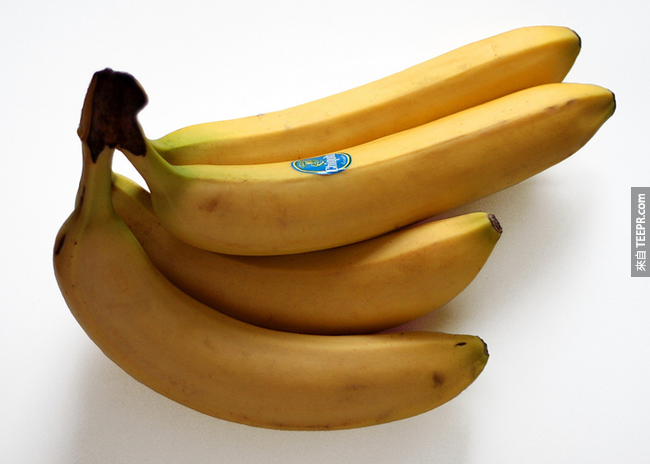 8. 香蕉：香蕉富含钾，可以帮助因感冒流汗而流失补充电解质。