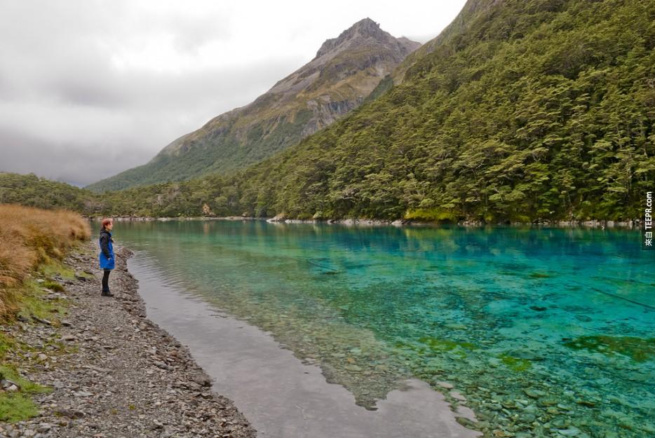 纽西兰蓝湖