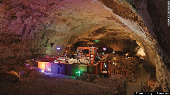 6.) 峡谷洞穴旅馆 (The Canyon Caverns Suite) - 亚利桑那州