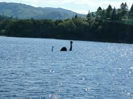 3. 尼斯湖水怪(Loch Ness Monster)