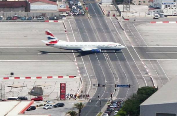 直布羅陀機場，直布羅陀（Gibraltar International Airport, Gibraltar）