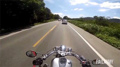 唯一一个情况在摩托车上比较安全。