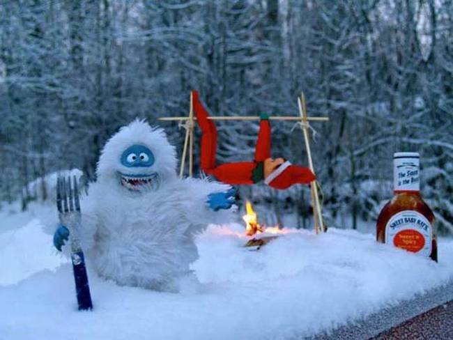 27.) 不過在聖誕節做了這麼多壞事後，聖誕老人會把他交給雪人處置的！