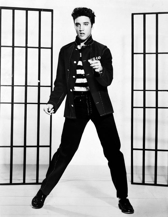 最为人知晓的马桶意外事件，就非猫王(Elvis Presley)莫属了，他在马桶上吸食过量毒品而死亡