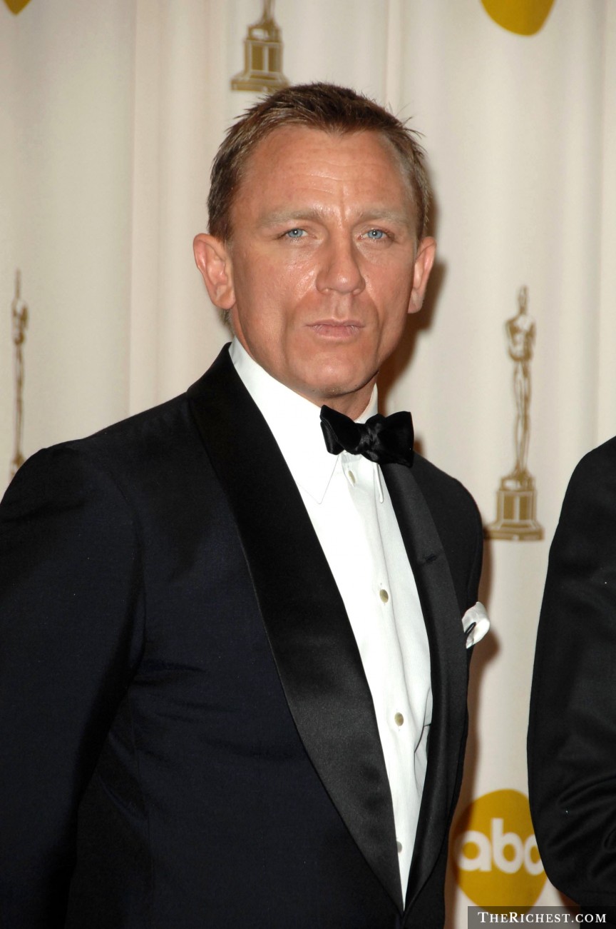 9.丹尼爾·克雷格(Daniel Craig)–全身–800萬美金(約2億4千萬台幣)