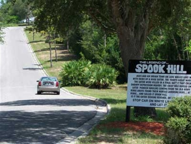 美國佛羅里達州的"Spook Hill (幽靈山) "。