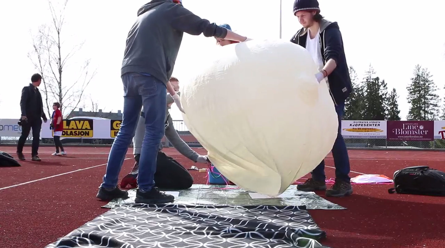 The brothers built a weather balloon craf