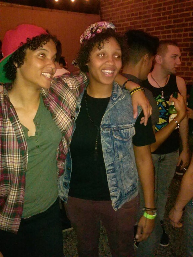 This Redditor's friend found her double at a party. They discovered they even loved the same accessories.