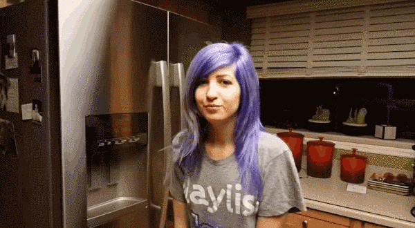 This Guy Can't Handle How His Girlfriend's Hair Magically Changes Colors