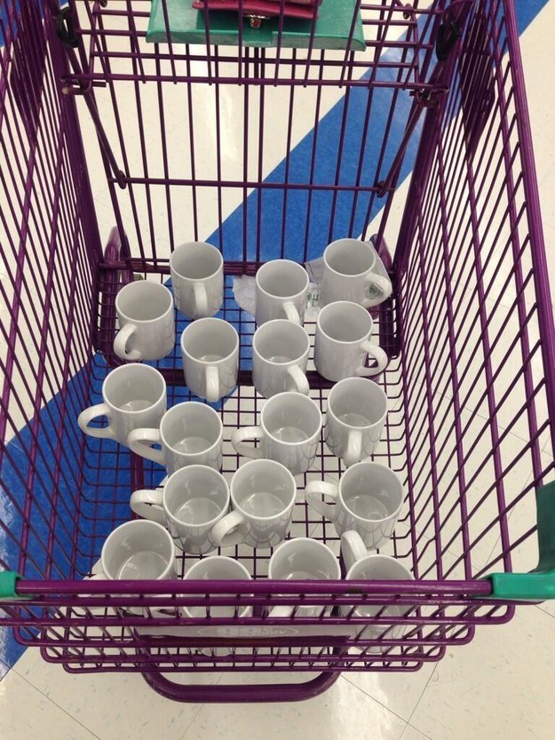 "Ariana Grande (OFFICIAL) is buying mugs. You want one?"