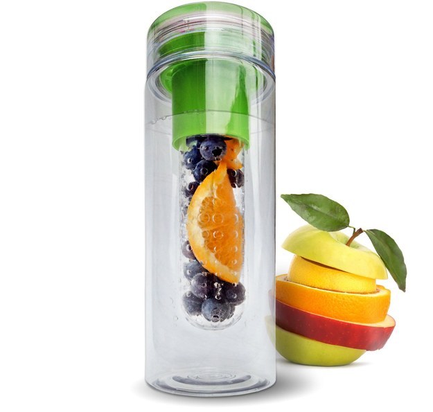This fruit infuser that'll have you choose water over buying juices.
