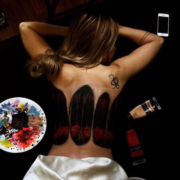 11427451 839511279489192 1078869402 n Artist uses girlfriend as canvas for creations (9 Photos)