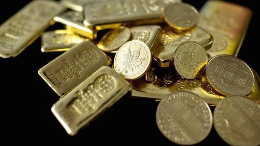Three French builders stole a treasure of gold bars and coins while working on a property in Normandy. It is said the treasure was worth about 900,000 euros.