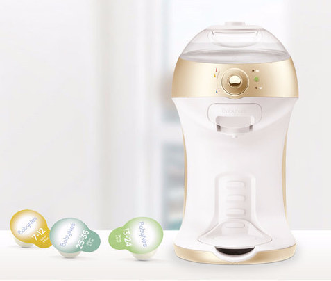 This Keurig-like machine that makes a single-serving bottle of formula in under a minute.