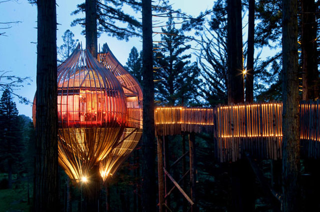 Although the Redwoods Treehouse in Auckland, New Zealand, is only available as a private venue, it previously operated as a full service restaurant. At 33 feet high and a view like that, it's one of the most magical places to hold your next special event!