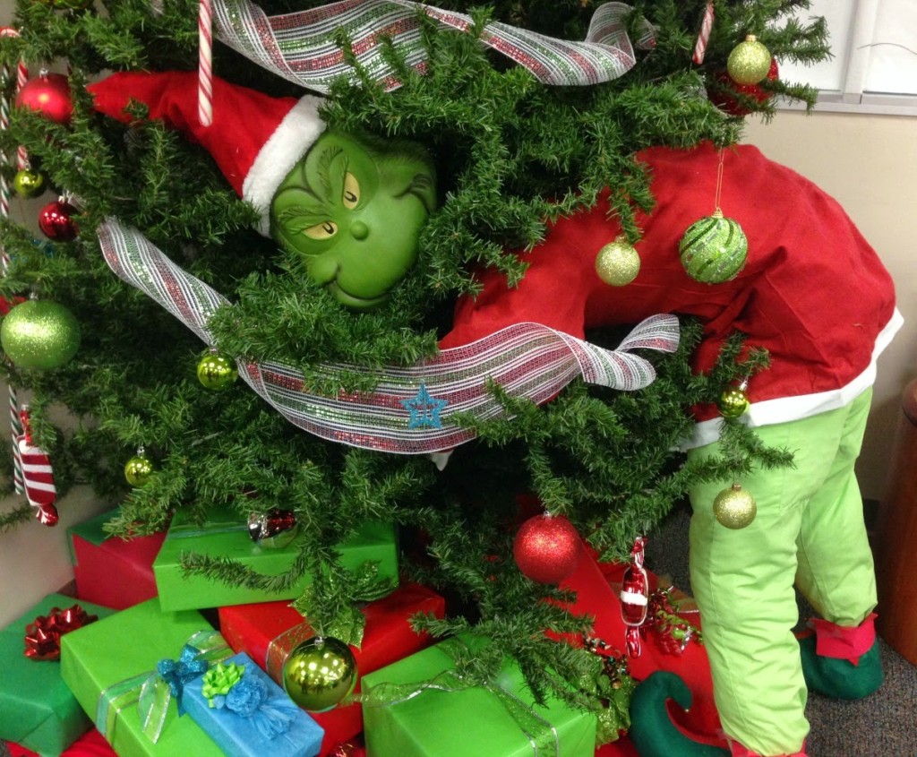 GrinchTree1