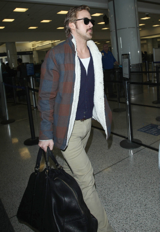 Ryan Gosling leaving the airport: