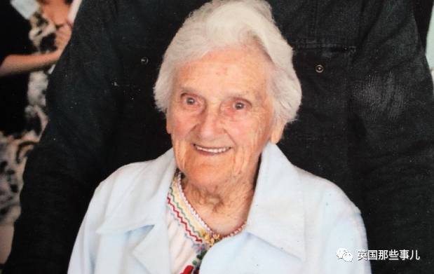 退休后给流浪汉们继续做了整整38年的汤...这个91岁的老奶奶，无比赞~