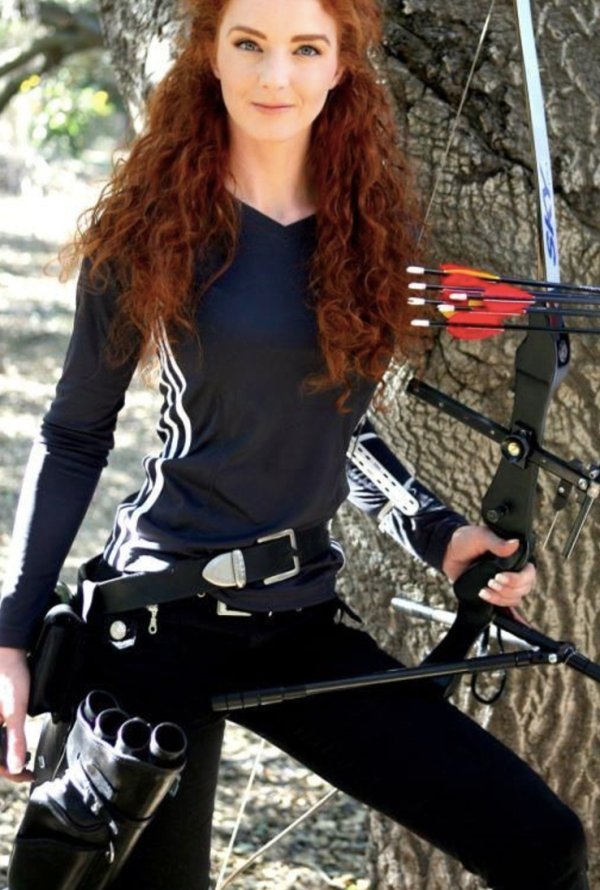bow arrow archery girls 600 89 Pull and release with some archery girls (54 Photos)