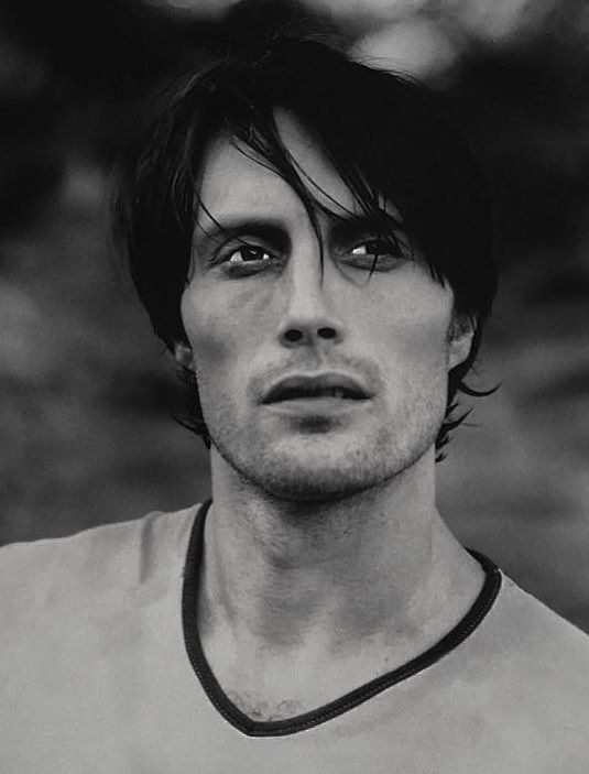 %e5%90%8d%e4%ba%ba%e5%b9%b4%e8%bc%95%e6%99%82%e4%bb%a3%e7%9a%84%e9%9d%92%e6%be%80%e6%a8%a1%e6%a8%a3