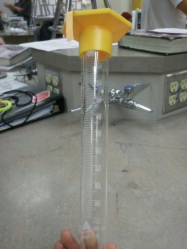 This graduated cylinder.