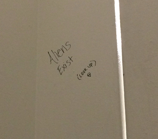 This helpful bathroom graffiti artist.