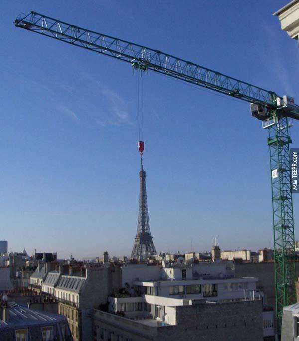 15.) 喔，客戶要我們把巴黎鐵塔移一下...