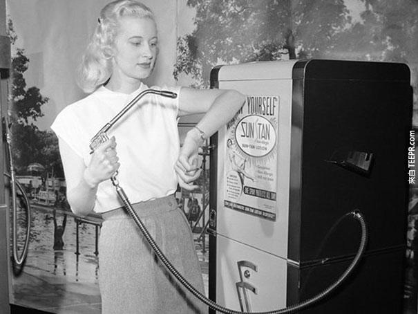 日光浴販賣機 - 1949