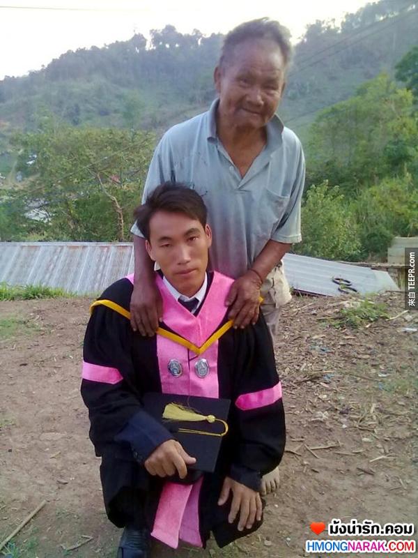 這名父親附出了他的一切，就為了可以讓他的兒子未來過一個更好的生活。