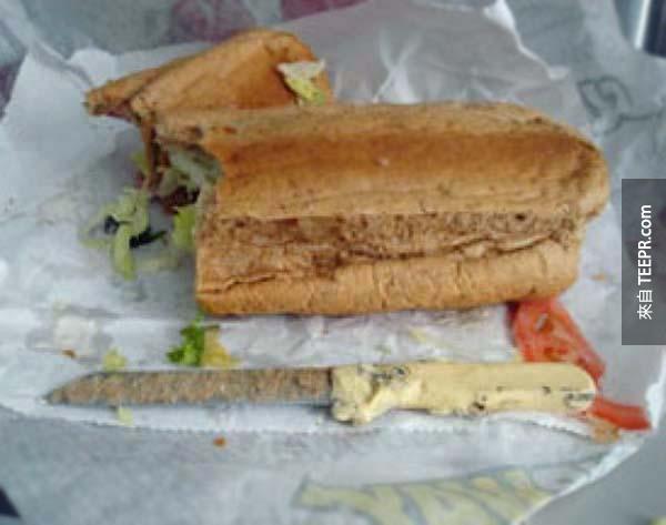 8.) 最新的Subway套餐，刀子三明治。