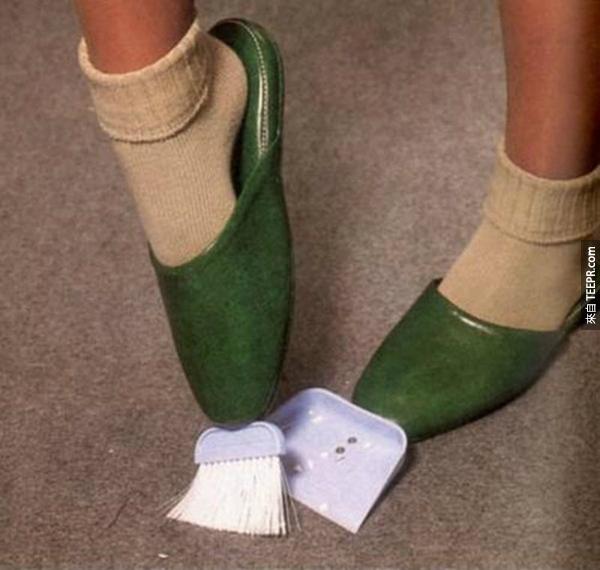 11.) 不用掃把了。只要穿的個掃把鞋就好了！