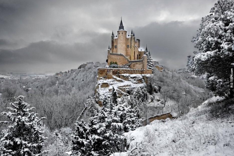 塞戈维​​亚，西班牙的城堡