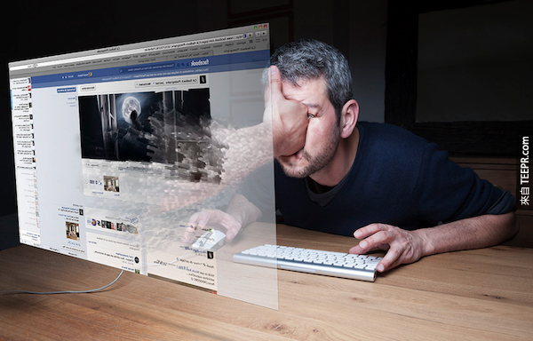 每分鐘，FB用戶分享2,460,000篇文章。