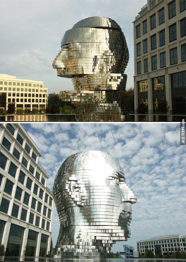 13.) 變形 (Metamorphosis): 設計師 David Cerny。這個作品最特別的是，這個人頭的每一層都會旋轉，讓這個頭不停的變形，就像這個作品的名稱。這個作品位在北卡羅萊納州，重14頓。
