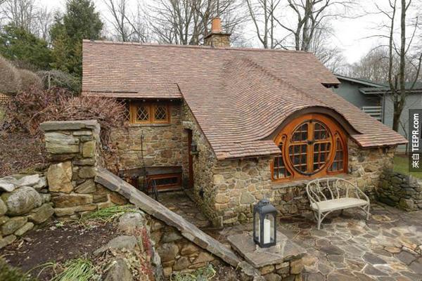 real_hobbit_house_03