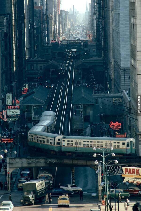 10）芝加哥的街道（1967）。