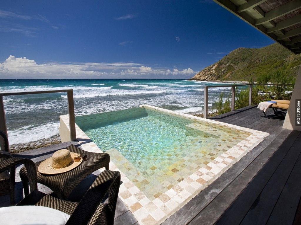 #26. 這個泳池是在維京群島的飯店（ Biras Creek  hotel）內。