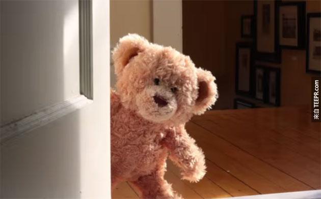 泰迪熊迎接小寶寶回家