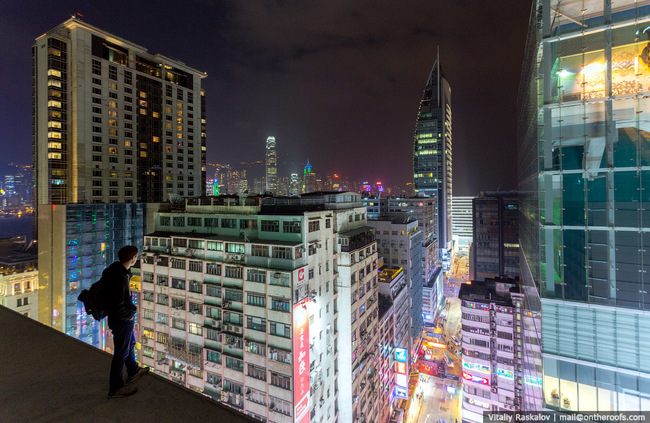 18.) 平均而言，香港的房价比伦敦高55%