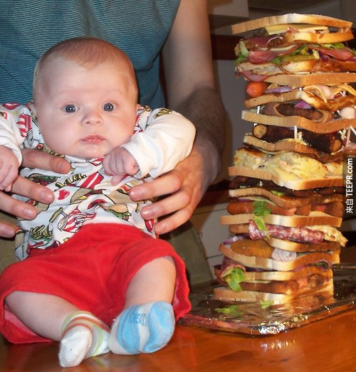 11.)恐怖的嬰兒版巨型三明治