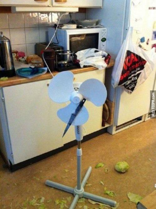 动手做一台全自动的切菜机！你瞧，效果多好。