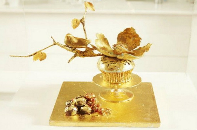 1. 奢華的黃金杯子蛋糕：36,900元台幣。