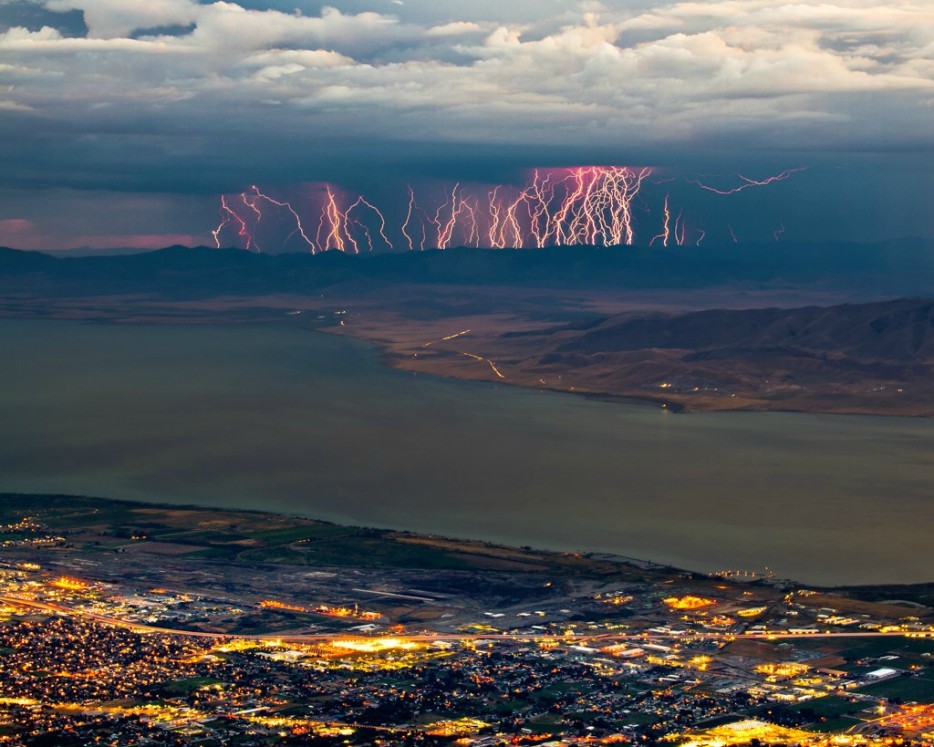 美國猶他州廷帕諾戈斯山(Mount Timpanogos, Utah, USA)