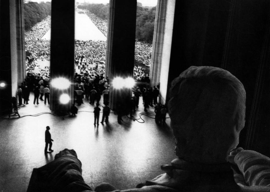 從林肯雕像背後來看馬丁·路德·金恩(Martin Luther King Jr.’s)的《我有個夢》演講(I have a dream)[1963/8/26]