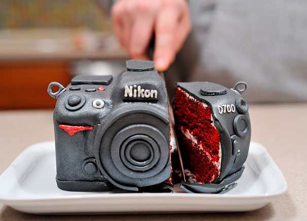 15. Nikon相機蛋糕
