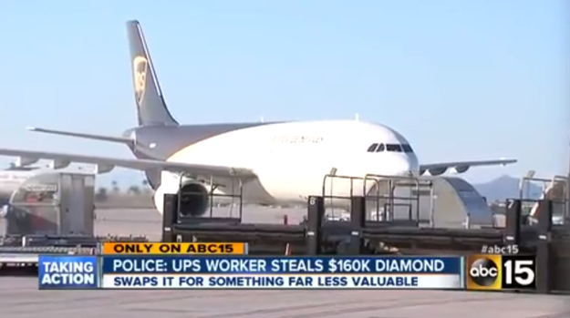 在載卸飛機貨物的時候，UPS貨運的員工Walter Earl Morrison據稱將這個內有鑽石的包裹藏在自己衣服裡頭，心想裡頭應該有現金。
