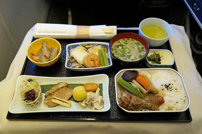17. 日本航空 Japan Airlines
